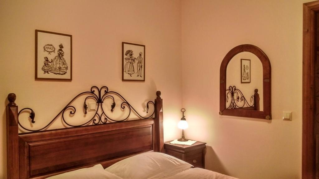 Valentini Guesthouse Karpenísion エクステリア 写真