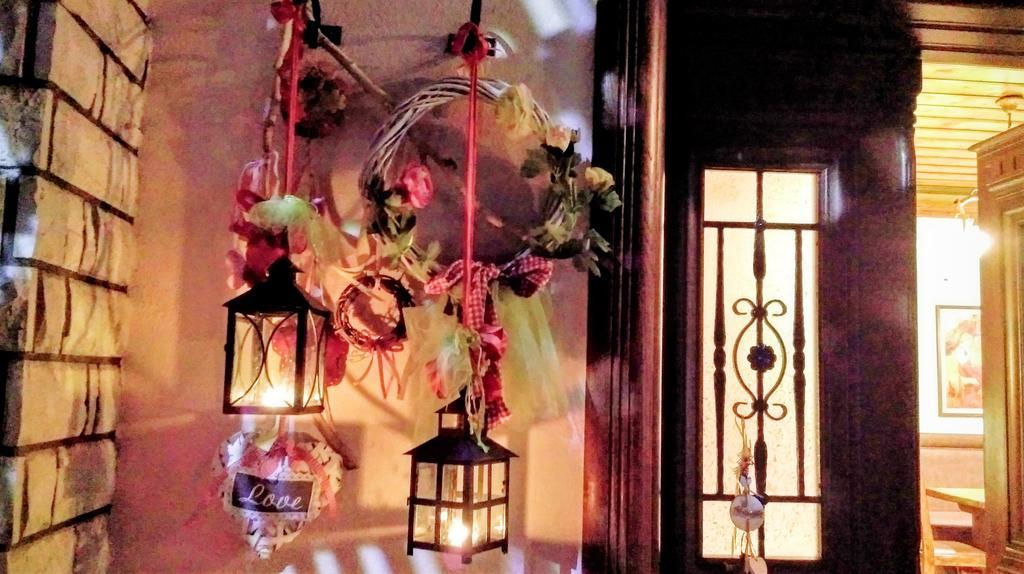 Valentini Guesthouse Karpenísion エクステリア 写真